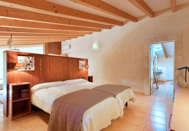 Finca en Buger - Cases de Buger - 31 personas - Tu Finca Mallorca Finca en Buger - Cases de Buger - 31 personas - Tu Finca Mallorca