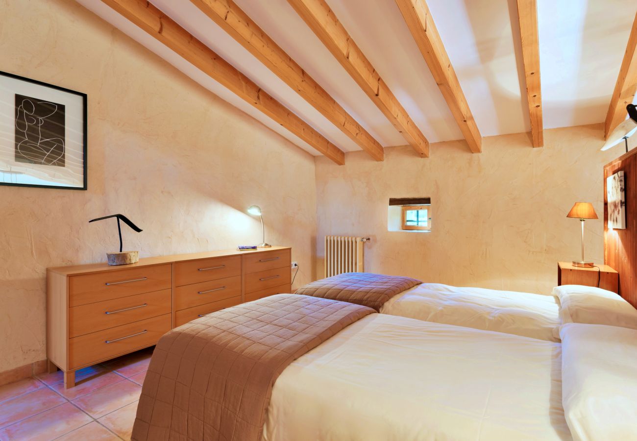 Finca in Buger - Cases de Buger - 12 Personen - Buger 