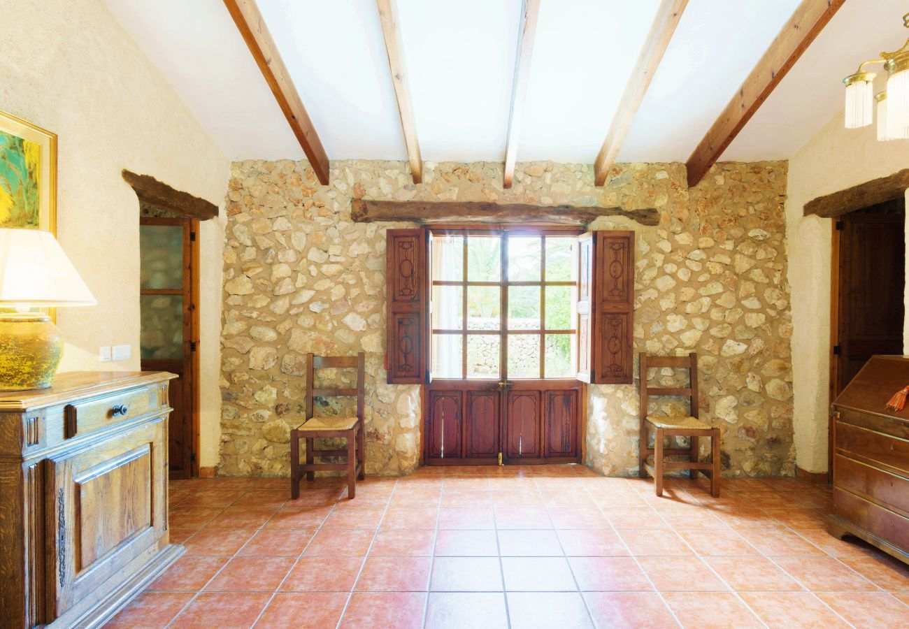 Finca in Buger - Cases de Buger - 12 Personen - Buger 