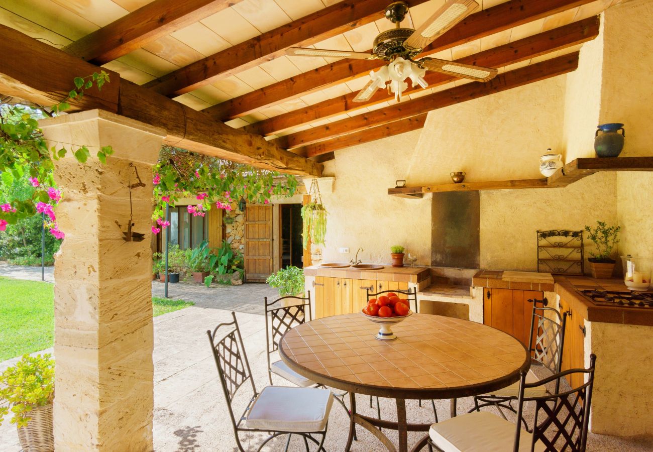 Finca in Buger - Cases de Buger - 12 Personen - Buger 