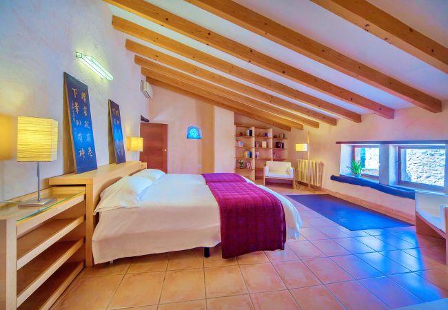 Country house in Buger - Cases de Buger - 31 persons - Tu Finca Mallorca Country house in Buger - Cases de Buger - 31 persons - Tu Finca Mallorca